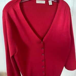 Light weight sweater